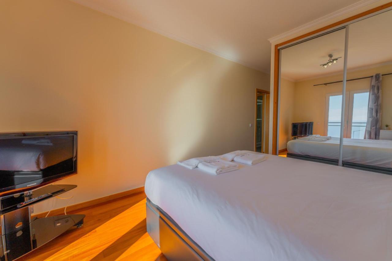 푼샬 Flh Garajau Fantastic Ocean View With Balcony 아파트 외부 사진
