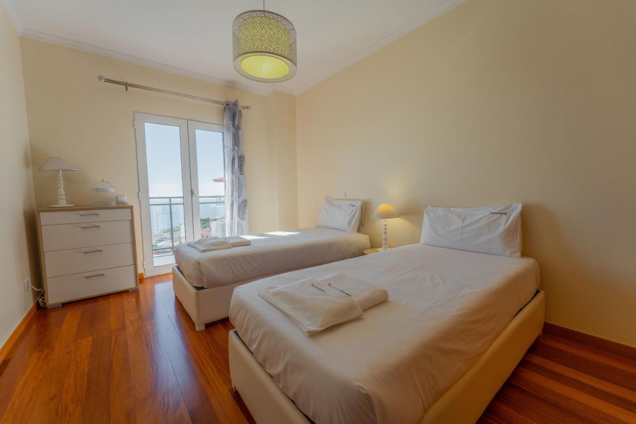 푼샬 Flh Garajau Fantastic Ocean View With Balcony 아파트 외부 사진